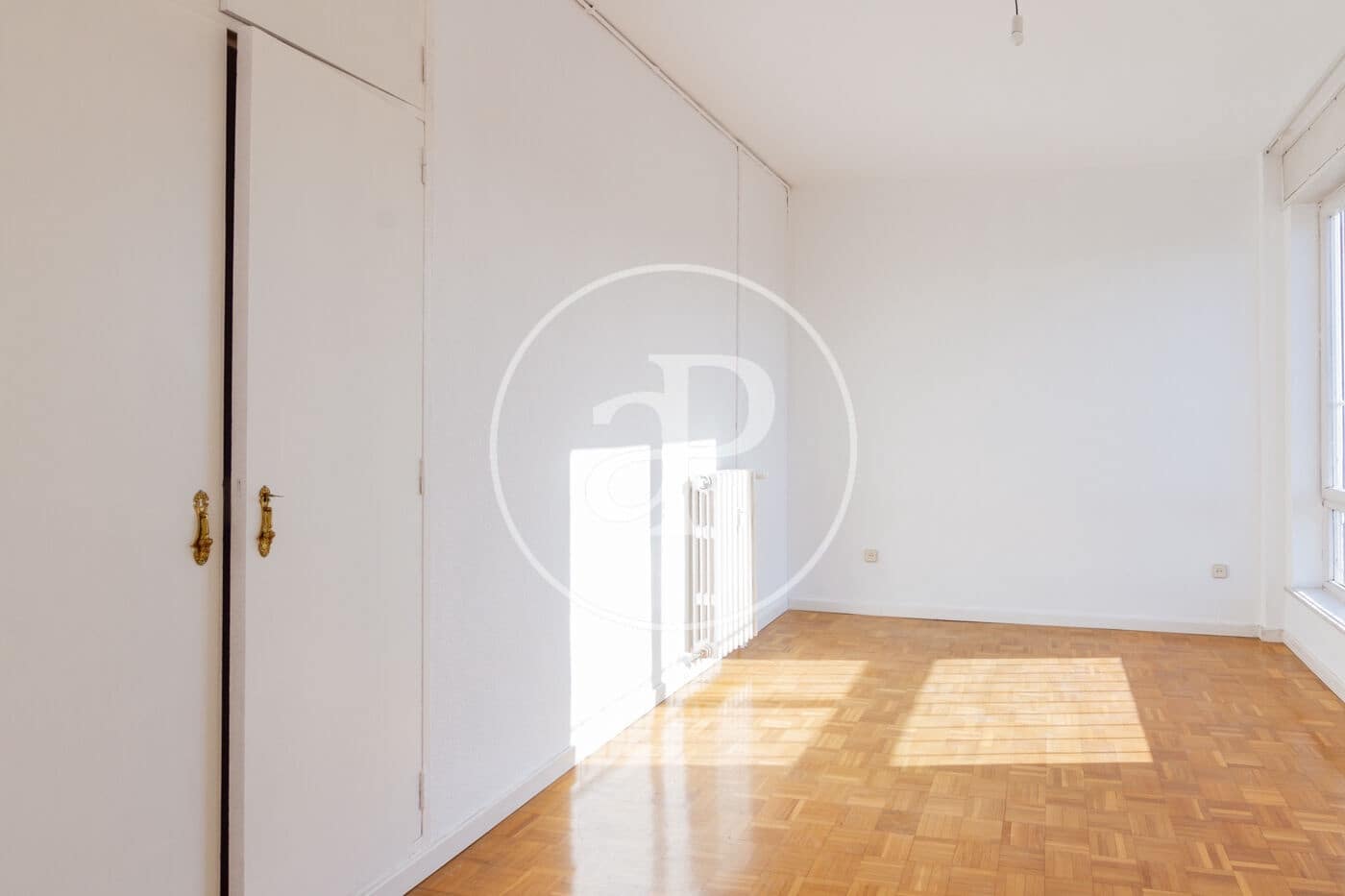 3 sovrum Lägenhet att hyra i Madrid stad - 1 780 € (Ref: 9403408)