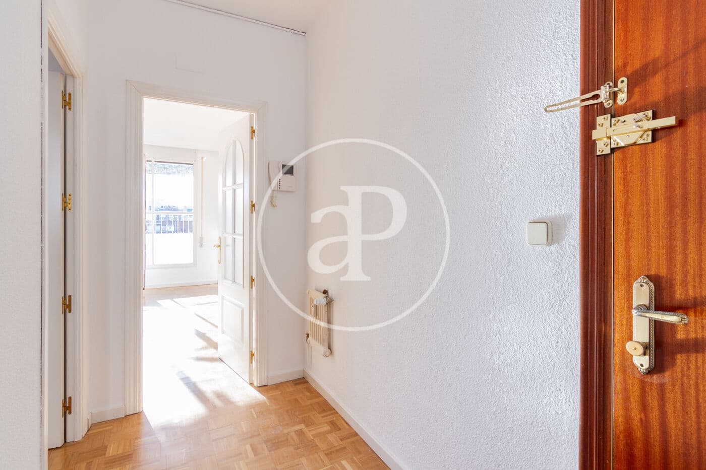 3 sovrum Lägenhet att hyra i Madrid stad - 1 780 € (Ref: 9403408)