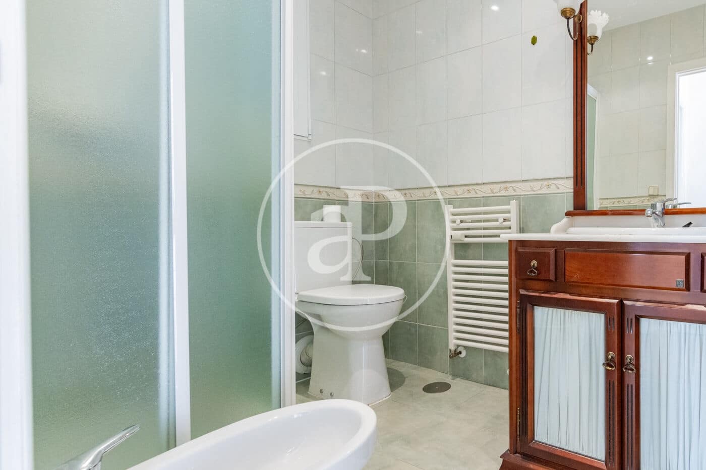 3 sovrum Lägenhet att hyra i Madrid stad - 1 780 € (Ref: 9403408)