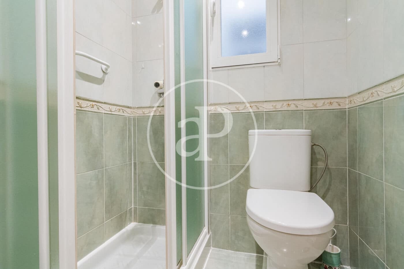 3 sovrum Lägenhet att hyra i Madrid stad - 1 780 € (Ref: 9403408)