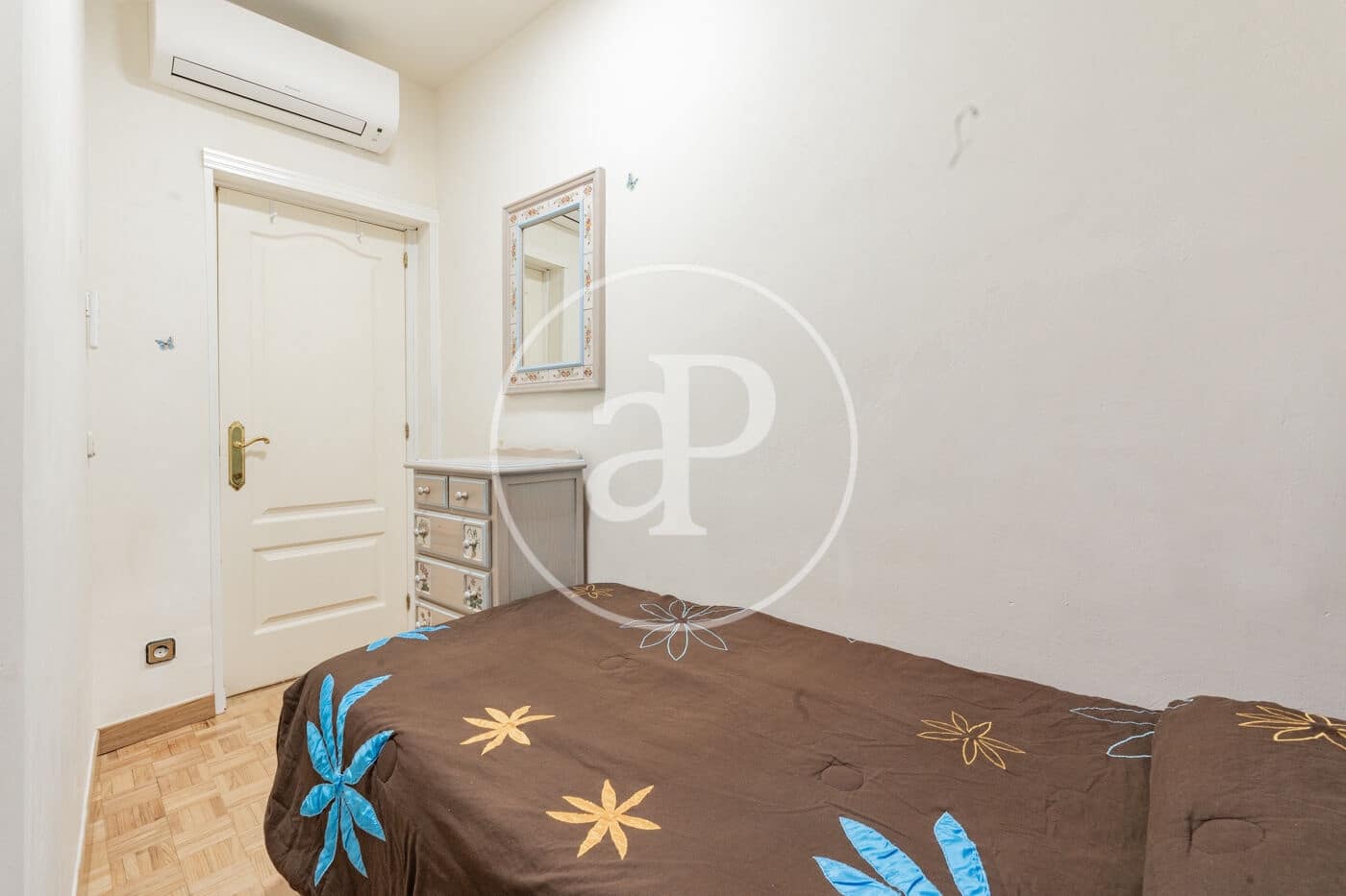 3 soveværelse Lejlighed til salg i Madrid by - € 455.000 (Ref: 9406875)