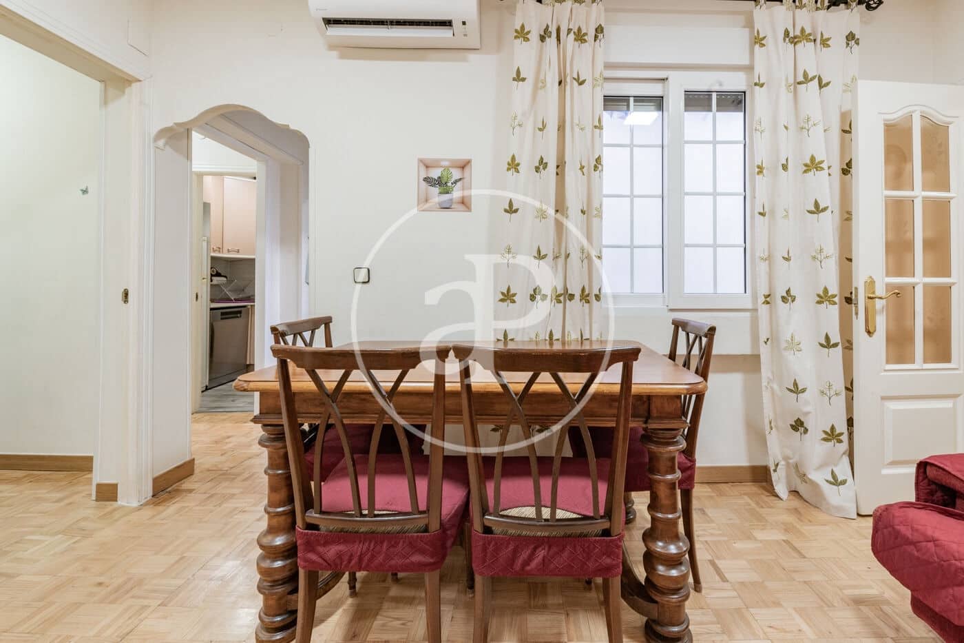 3 soveværelse Lejlighed til salg i Madrid by - € 455.000 (Ref: 9406875)