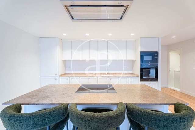 Apartamento de 3 habitaciones en Castellana, Madrid ciudad en venta - 2.950.000 € (Ref: 9406876)