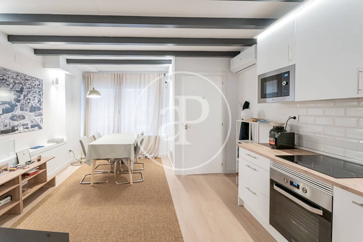 2 sypialnia Apartament do wynajęcia w Miasto Madryt - 1 750 € (Ref: 9406877)