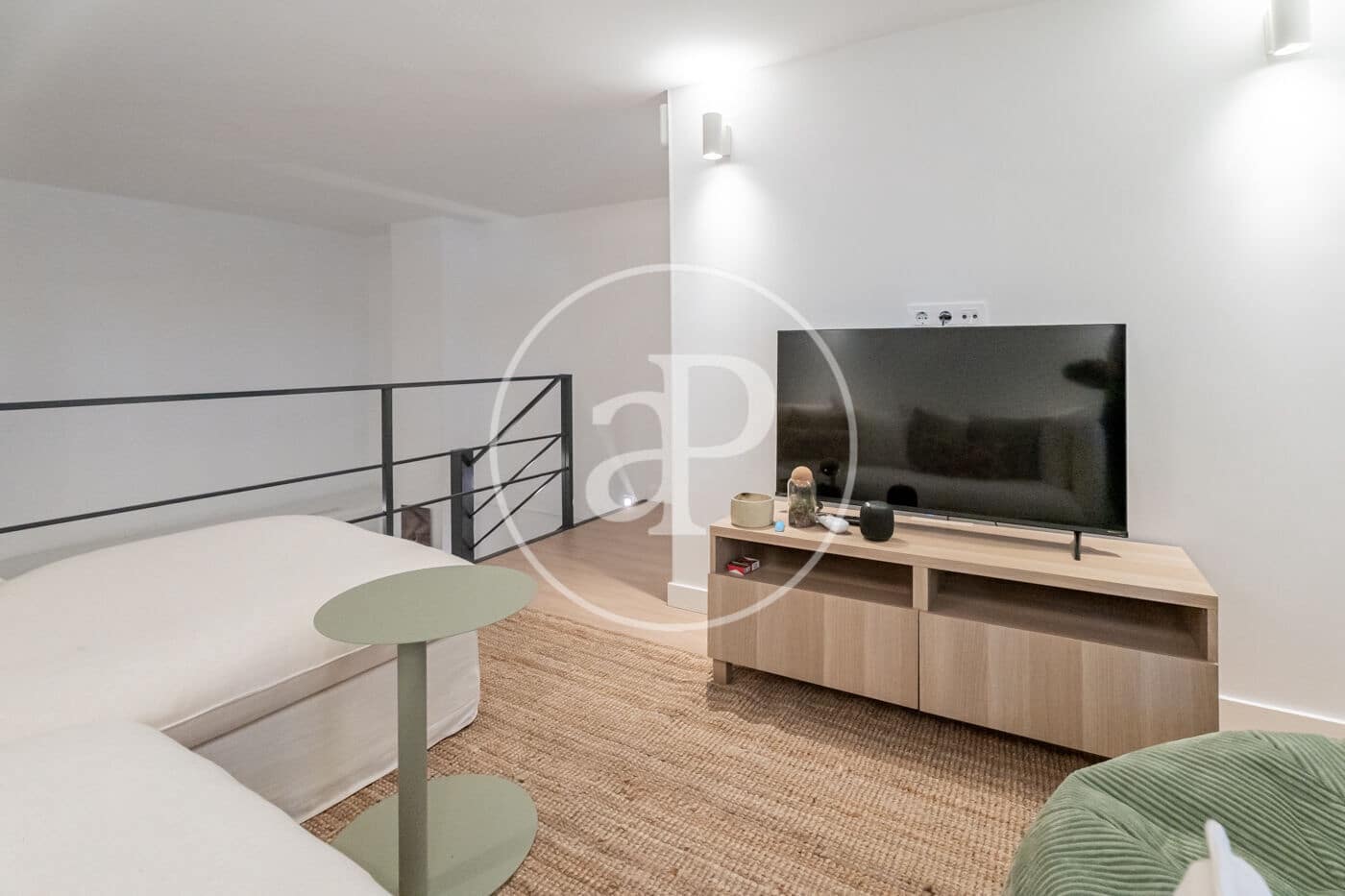 2 sypialnia Apartament do wynajęcia w Miasto Madryt - 1 750 € (Ref: 9406877)