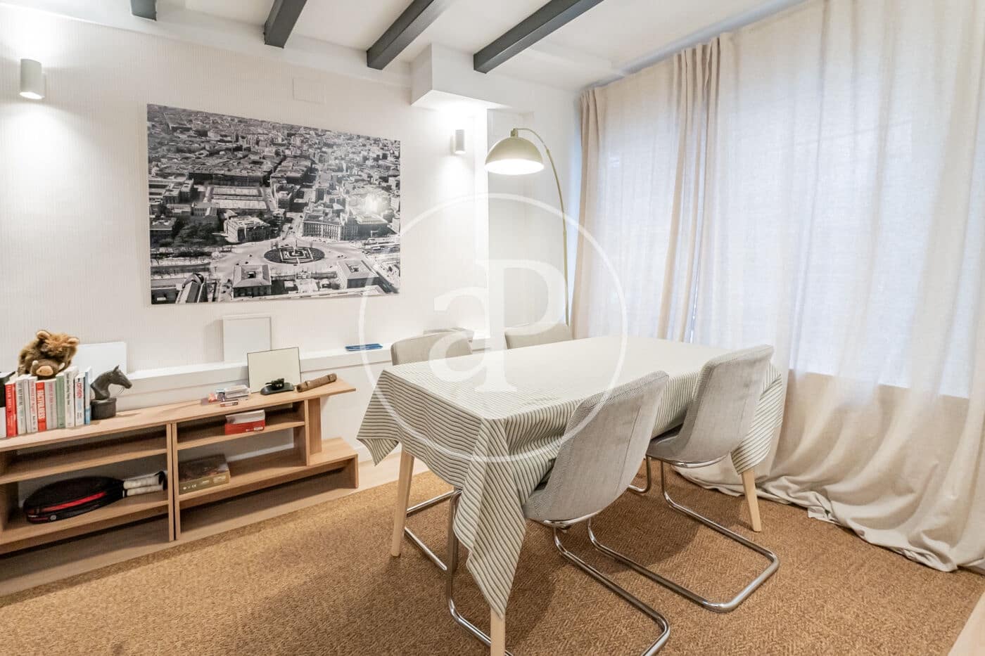 2 sypialnia Apartament do wynajęcia w Miasto Madryt - 1 750 € (Ref: 9406877)