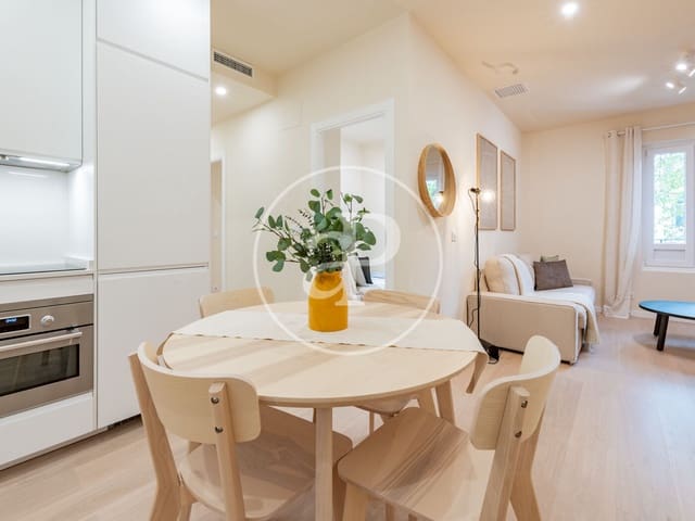 3 soverom Leilighet til leie i Palos de Moguer, Madrid by - € 2 295 (Ref: 9406878)