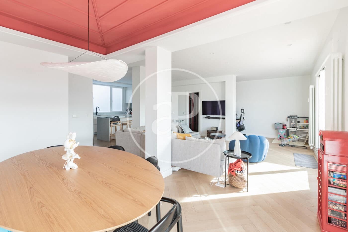 3 soverom Penthouse til leie i Madrid by - € 3 600 (Ref: 9406879)