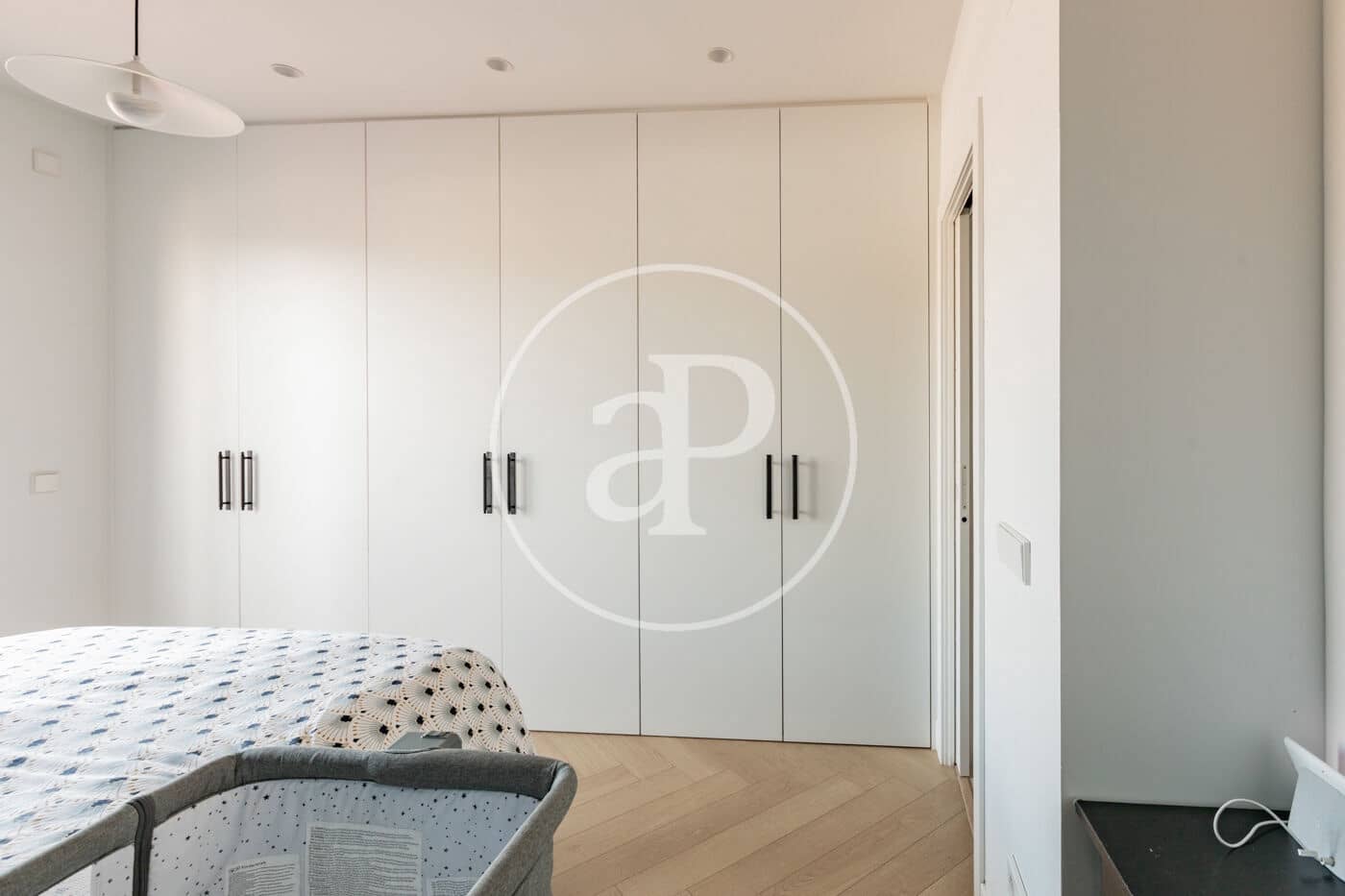 3 soverom Penthouse til leie i Madrid by - € 3 600 (Ref: 9406879)