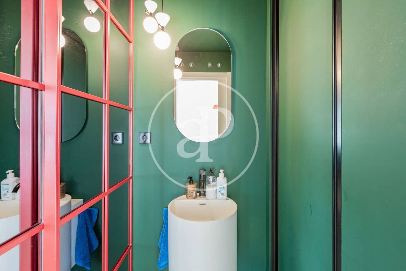 3 soverom Penthouse til leie i Madrid by - € 3 600 (Ref: 9406879)