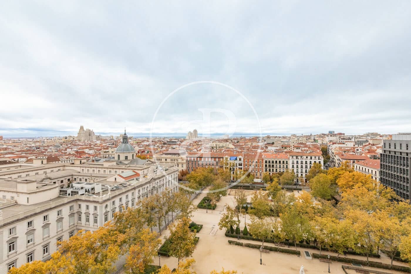 1 soverom Leilighet til leie i Madrid by - € 1 900 (Ref: 9406881)
