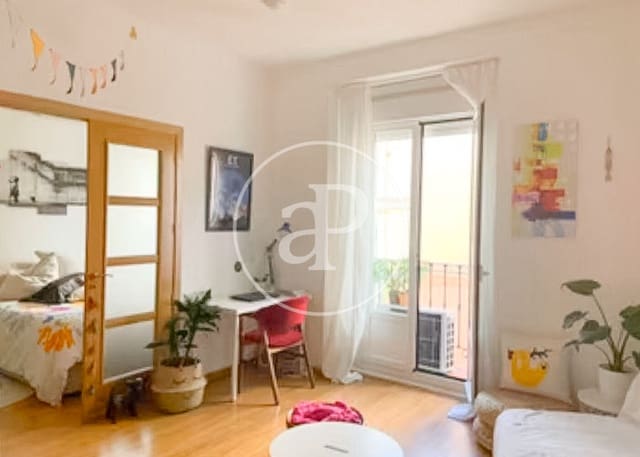 2 soveværelse Lejlighed til salg i Universidad, Madrid by - € 645.000 (Ref: 9406882)