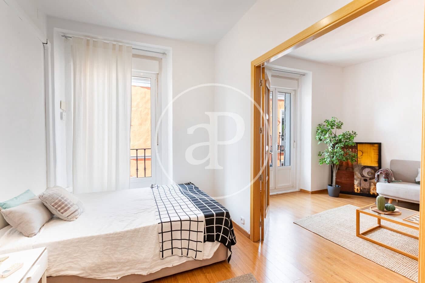 2 soveværelse Lejlighed til salg i Madrid by - € 630.000 (Ref: 9406882)