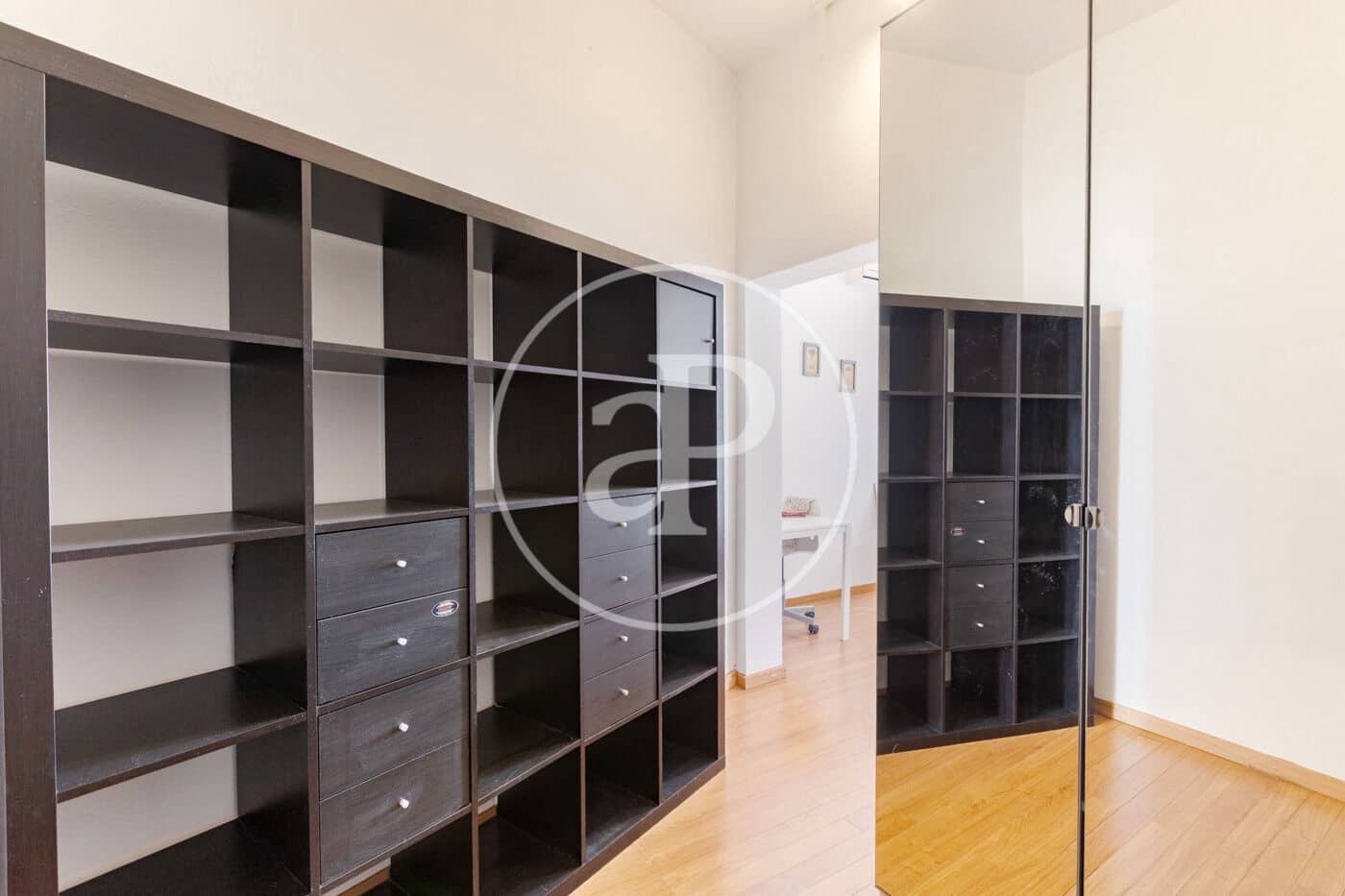 2 soveværelse Lejlighed til salg i Madrid by - € 630.000 (Ref: 9406882)