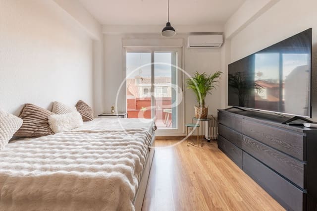 1 quarto Apartamento para arrendar em Universidad, Madrid cidade - 1 200 € (Ref: 9406883)