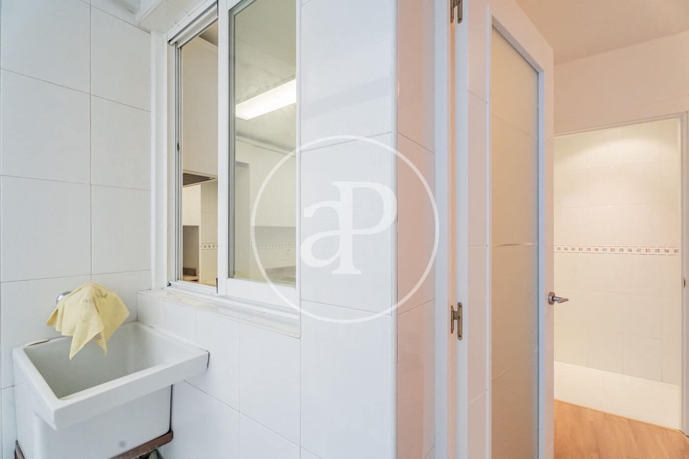 4 bedroom Apartment for sale in Madrid city with pool - € 985,000 (Ref: 9410972)