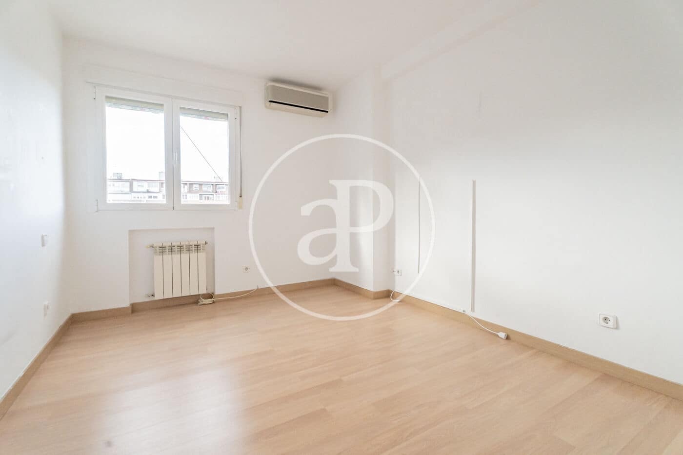 4 bedroom Apartment for sale in Madrid city with pool - € 985,000 (Ref: 9410972)