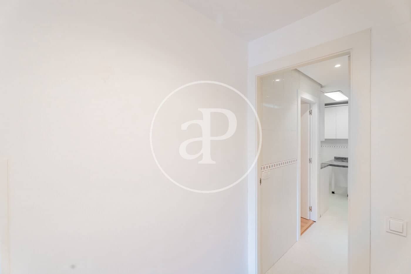 4 bedroom Apartment for sale in Madrid city with pool - € 985,000 (Ref: 9410972)