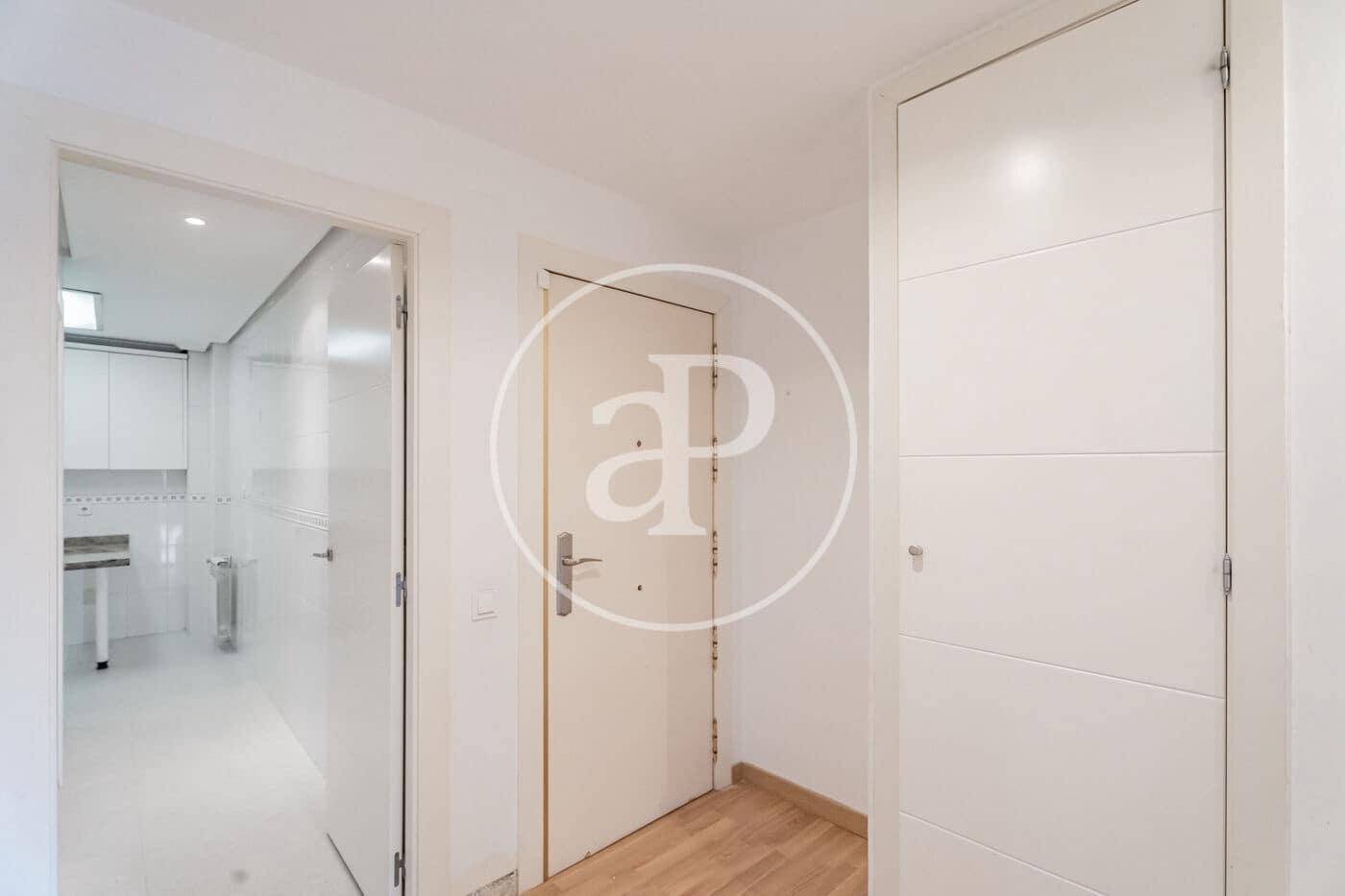 4 bedroom Apartment for sale in Madrid city with pool - € 985,000 (Ref: 9410972)