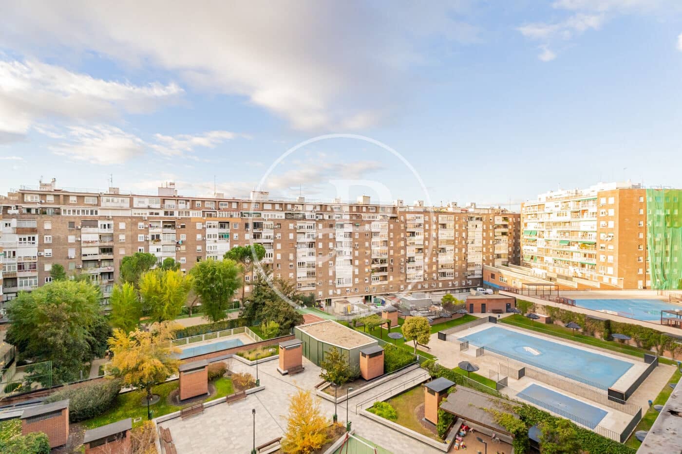4 bedroom Apartment for sale in Madrid city with pool - € 985,000 (Ref: 9410972)