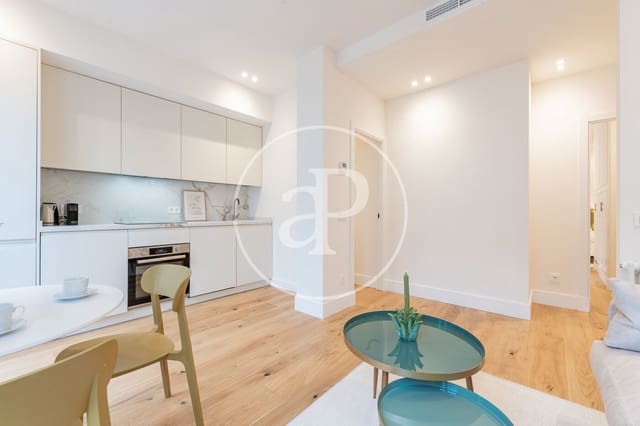 Appartement de 2 chambres à louer à Goya, Madrid ville - 2 900 € (Ref: 9410973)