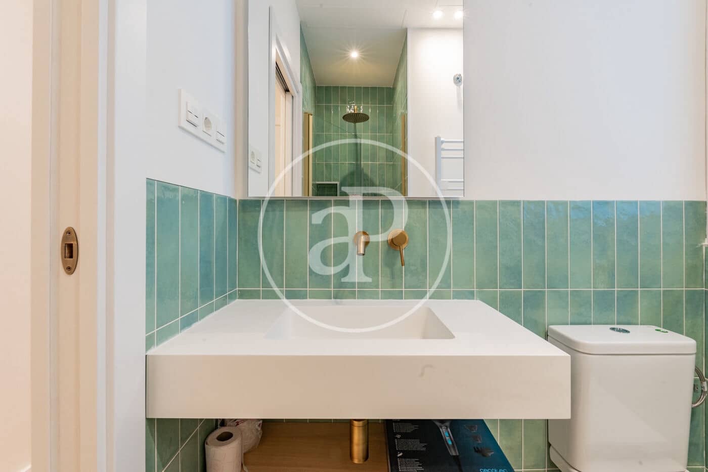 2 quarto Apartamento para arrendar em Madrid cidade - 2 900 € (Ref: 9410973)