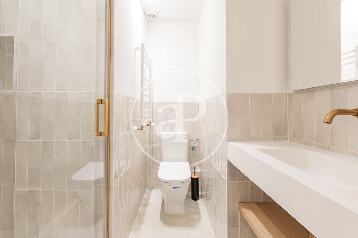 2 quarto Apartamento para arrendar em Madrid cidade - 2 900 € (Ref: 9410973)