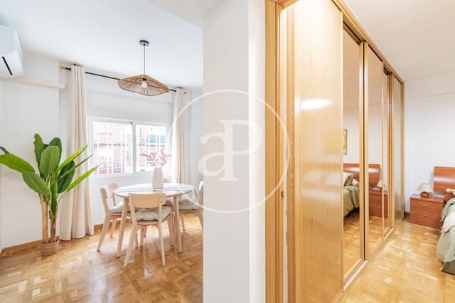 1 bedroom Apartment for rent in Ventas, Madrid city - € 1,350 (Ref: 9410974)