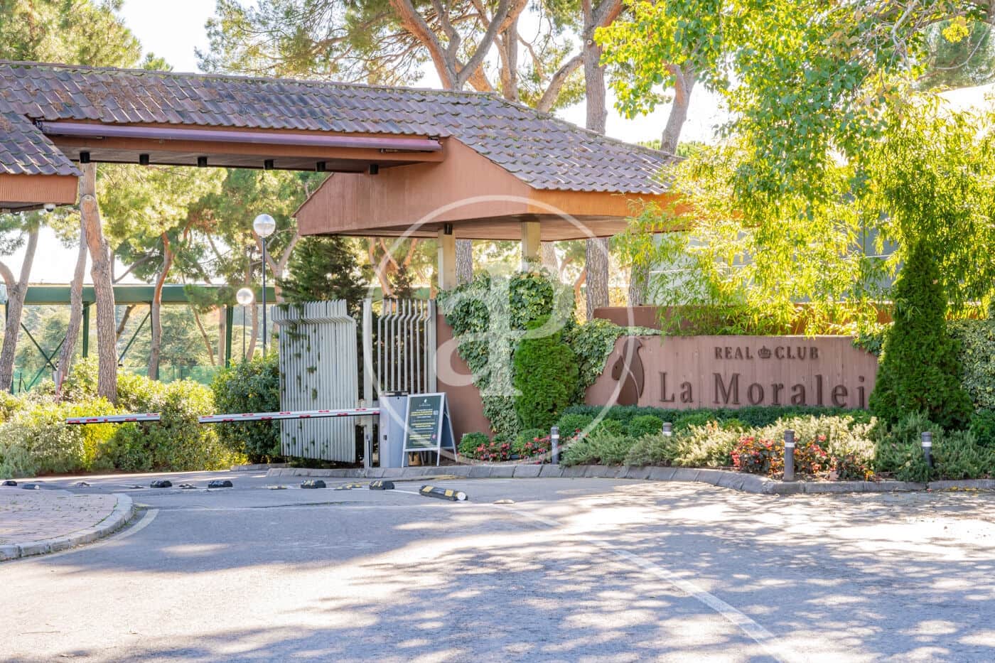 7 bedroom Villa for sale in La Moraleja with pool - € 10,000,000 (Ref: 9410977)