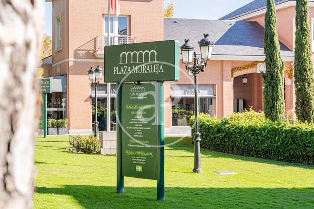 6 sypialnia Willa na sprzedaż w La Moraleja, Alcobendas z basenem - 7 600 000 € (Ref: 9410978)