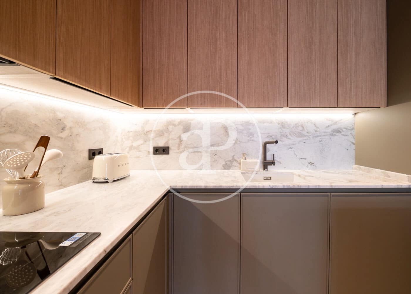 4 bedroom Apartment for sale in Madrid city - € 2,850,000 (Ref: 9410981)