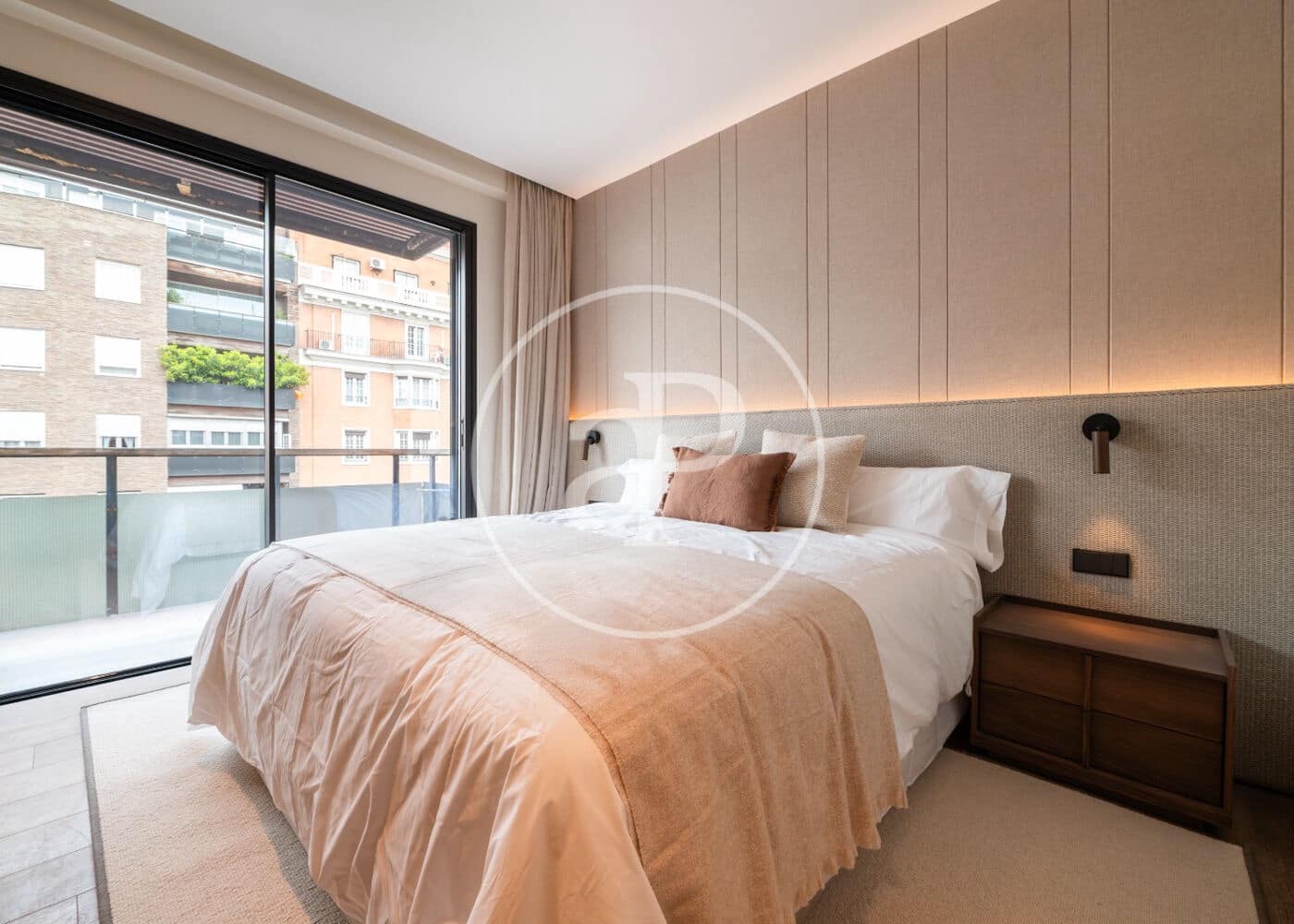 4 bedroom Apartment for sale in Madrid city - € 2,850,000 (Ref: 9410981)