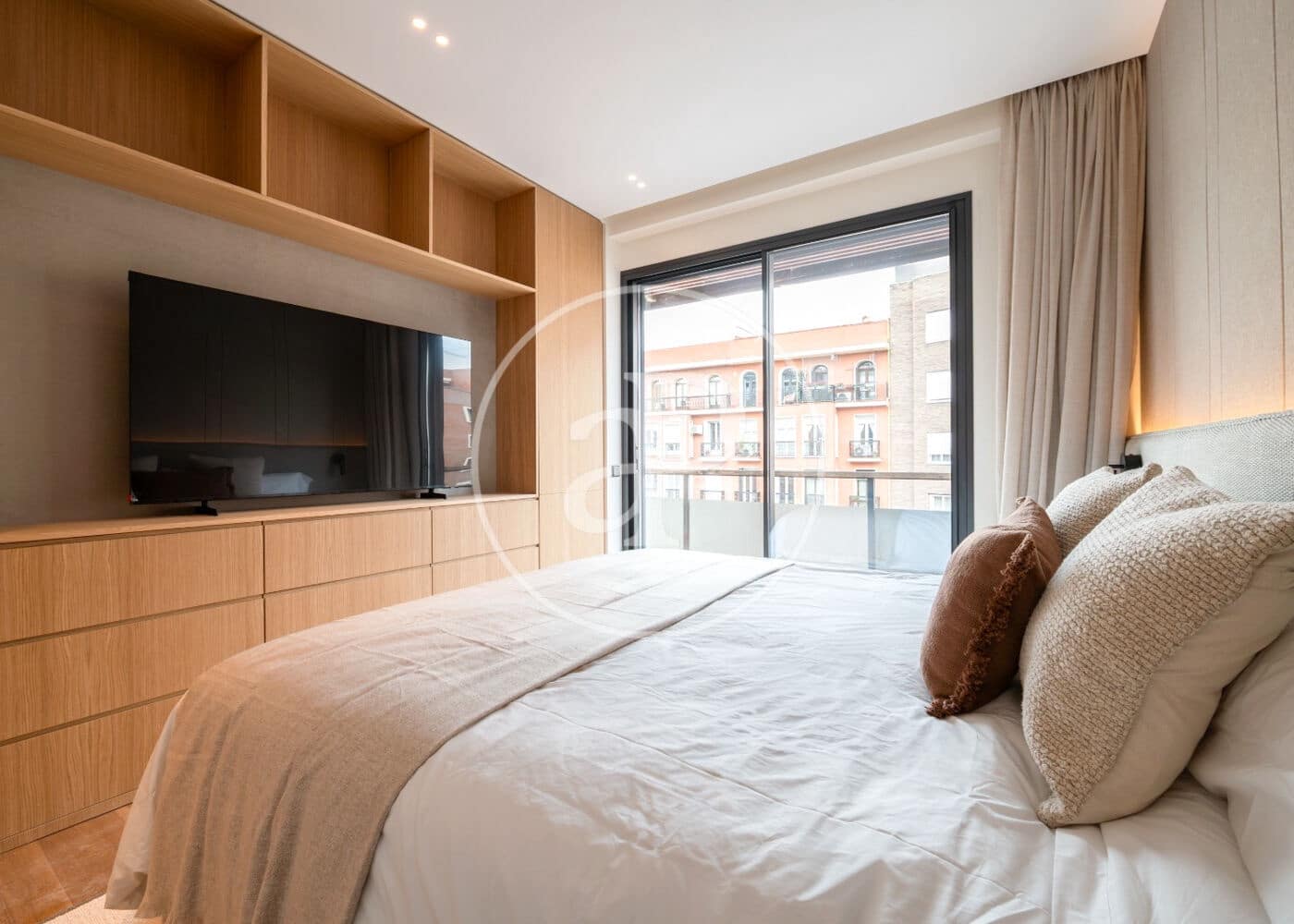 4 bedroom Apartment for sale in Madrid city - € 2,850,000 (Ref: 9410981)