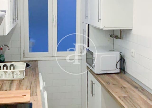 1 quarto Apartamento para arrendar em Castellana, Madrid cidade - 1 650 € (Ref: 9414109)