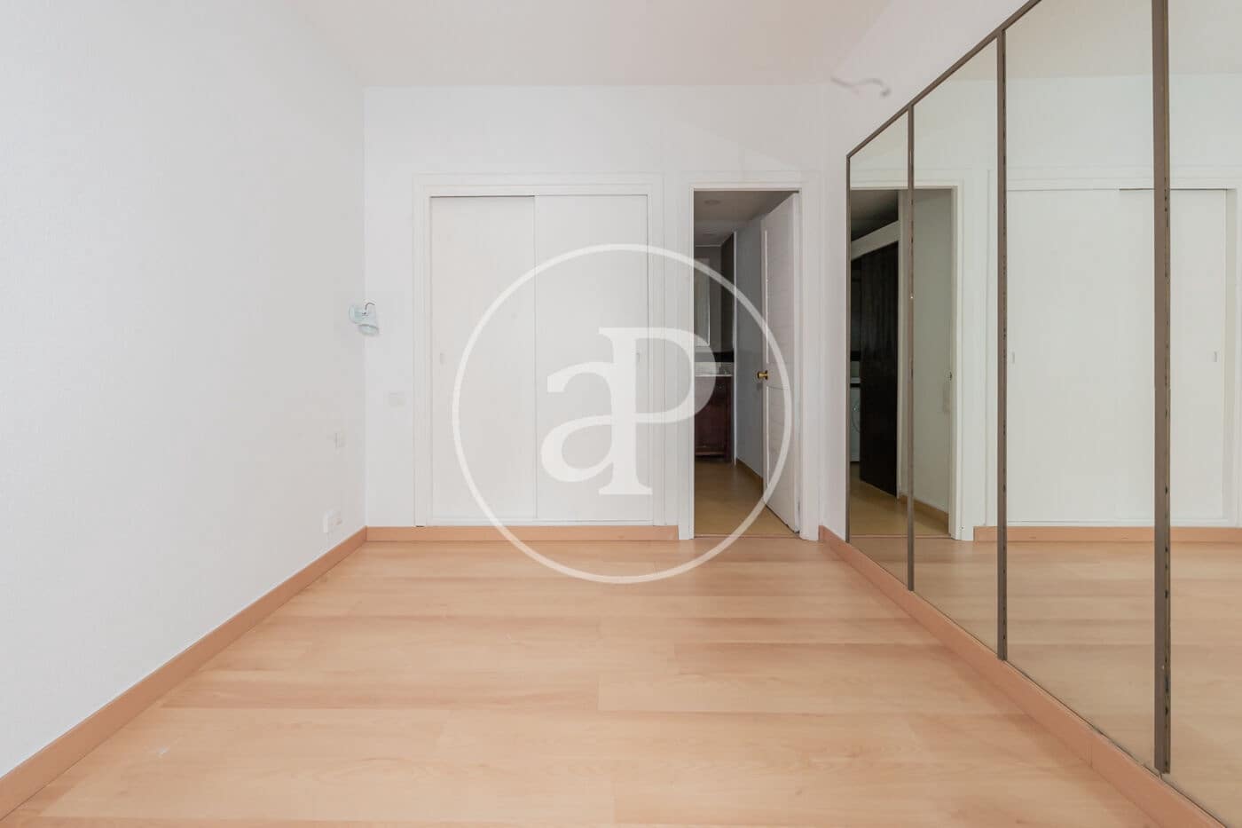 1 soveværelse Lejlighed til leje i Madrid by med swimmingpool - € 1.400 (Ref: 9414110)