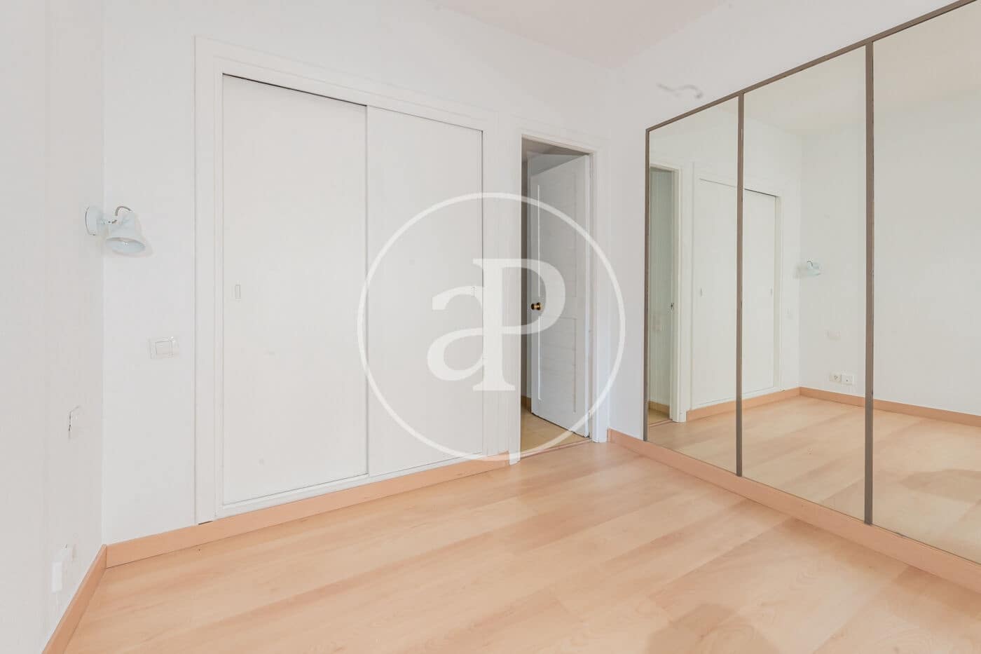 1 soveværelse Lejlighed til leje i Madrid by med swimmingpool - € 1.400 (Ref: 9414110)