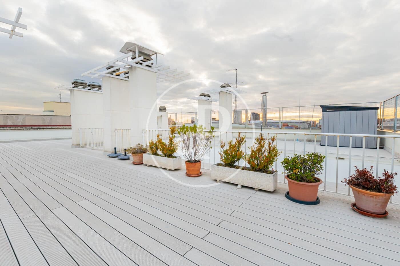 1 soveværelse Lejlighed til leje i Madrid by med swimmingpool - € 1.400 (Ref: 9414110)