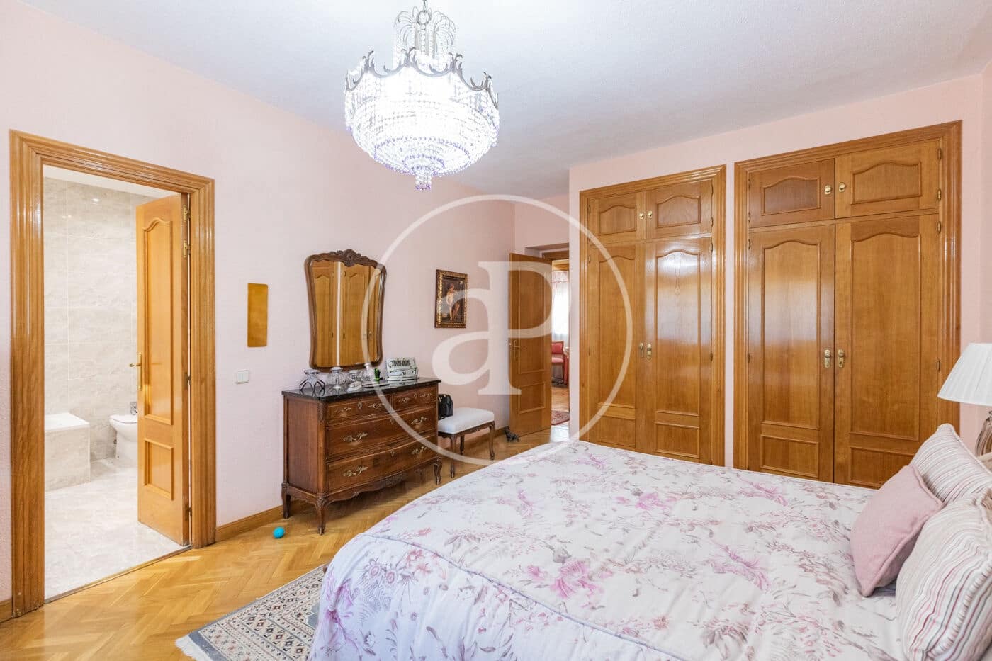 4 sypialnia Willa na sprzedaż w Las Rozas de Madrid z basenem - 1 500 000 € (Ref: 9414112)
