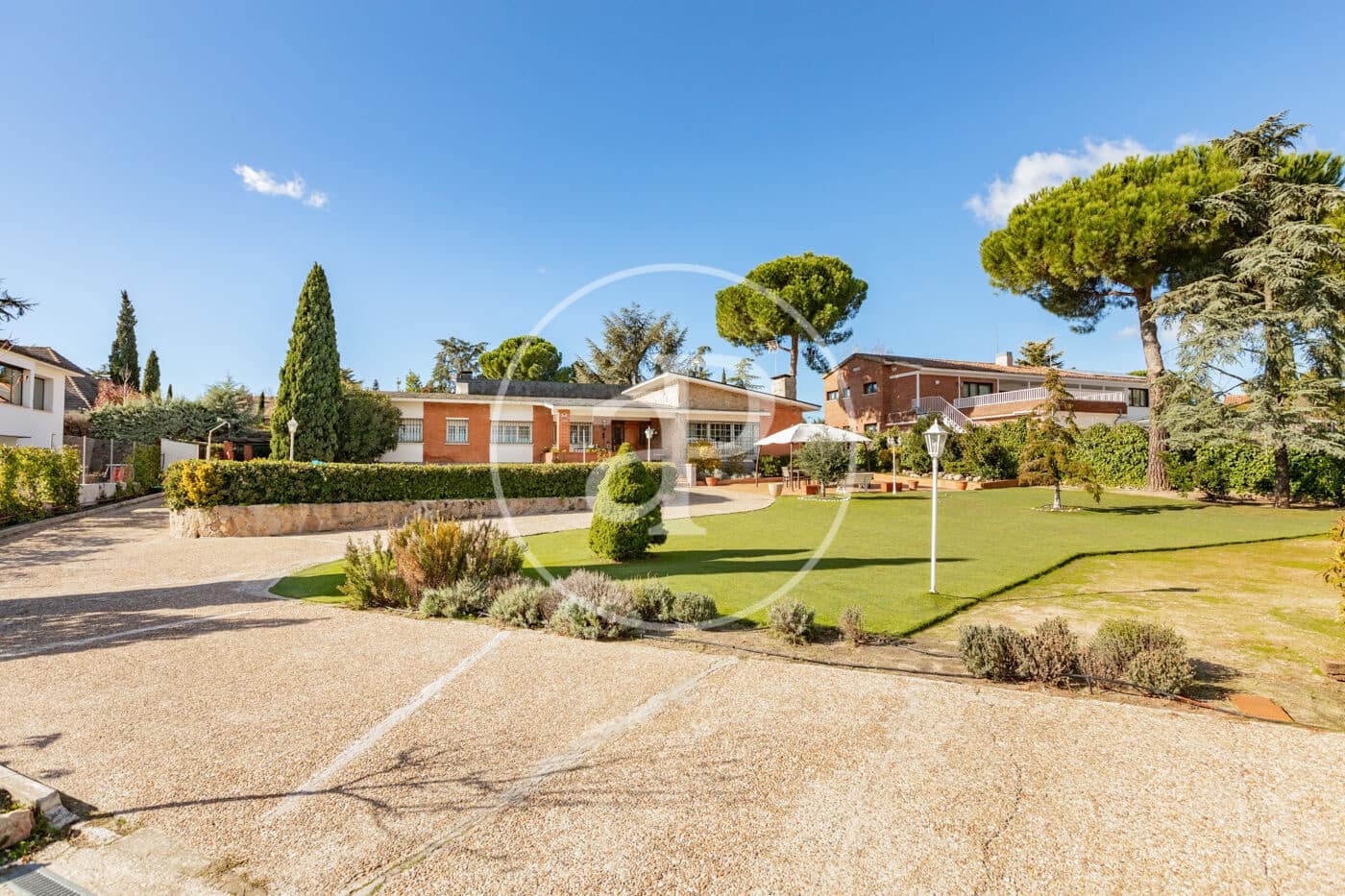 4 sypialnia Willa na sprzedaż w Las Rozas de Madrid z basenem - 1 500 000 € (Ref: 9414112)