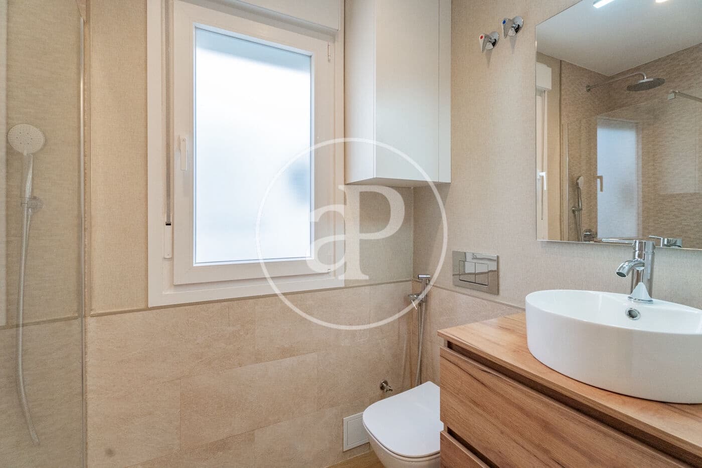 1 Zimmer Apartment zu vermieten in Madrid Stadt - 1.900 € (Ref: 9414114)