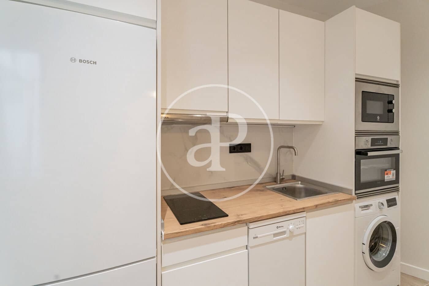 1 bedroom Apartment for rent in Madrid city - € 1,650 (Ref: 9415934)