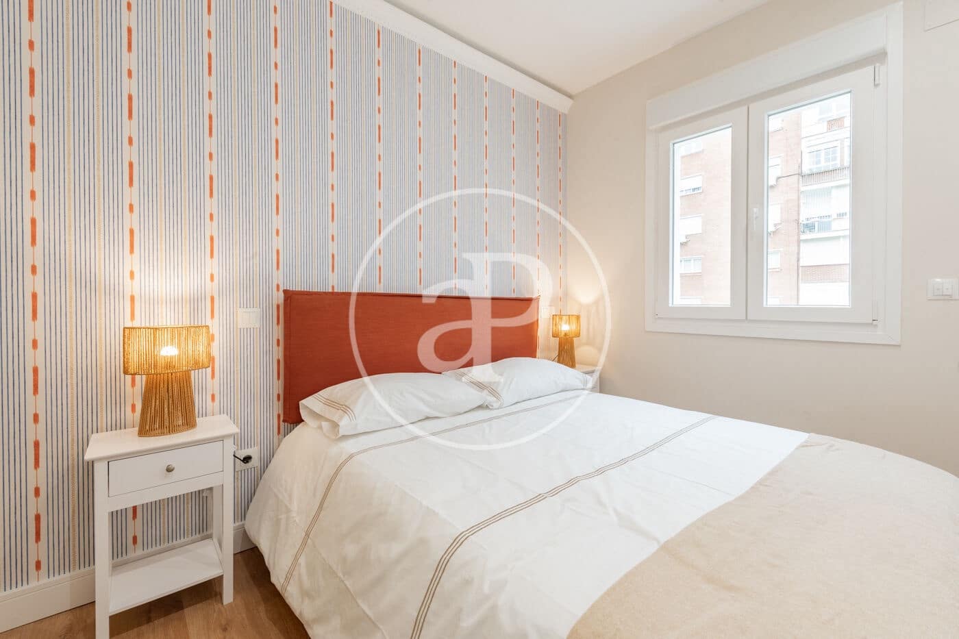 3 slaapkamer Appartement te huur in Madrid stad - € 3.900 (Ref: 9415935)