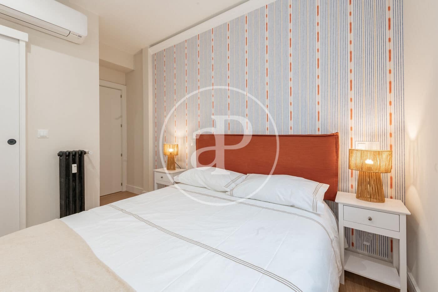 3 slaapkamer Appartement te huur in Madrid stad - € 3.900 (Ref: 9415935)