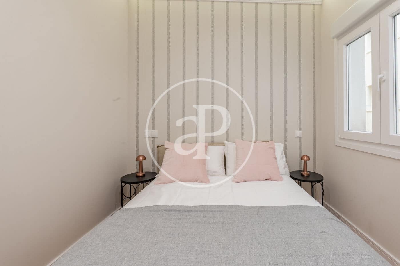 3 slaapkamer Appartement te huur in Madrid stad - € 3.900 (Ref: 9415935)