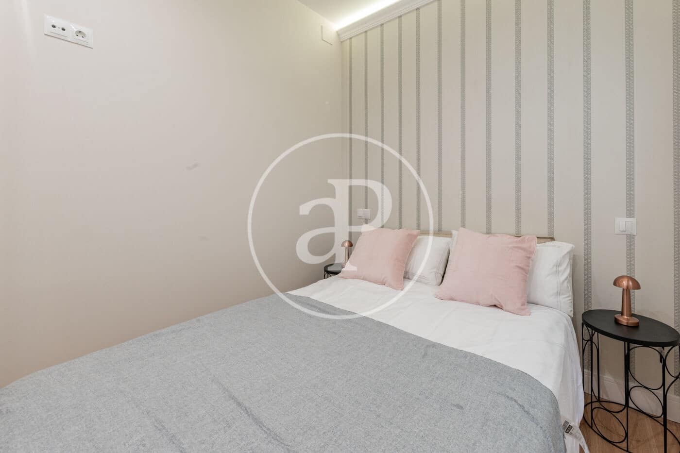 3 slaapkamer Appartement te huur in Madrid stad - € 3.900 (Ref: 9415935)