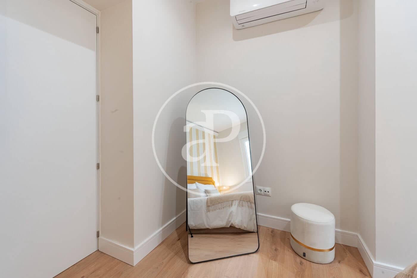 3 slaapkamer Appartement te huur in Madrid stad - € 3.900 (Ref: 9415935)