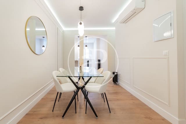 3 bedroom Apartment for rent in Fuente del Berro, Madrid city - € 3,900 (Ref: 9415935)