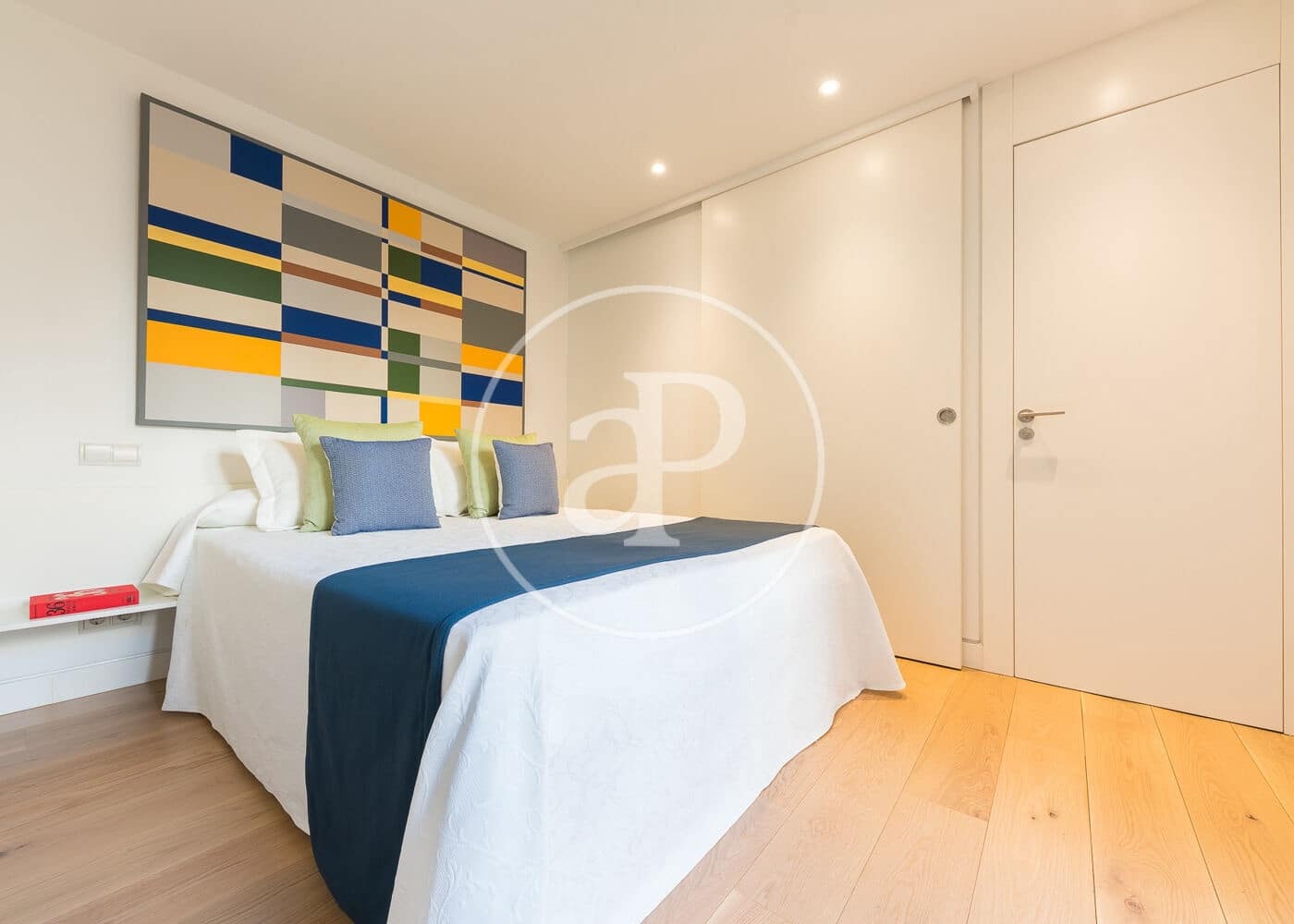 2 bedroom Apartment for rent in Madrid city - € 3,750 (Ref: 9415938)