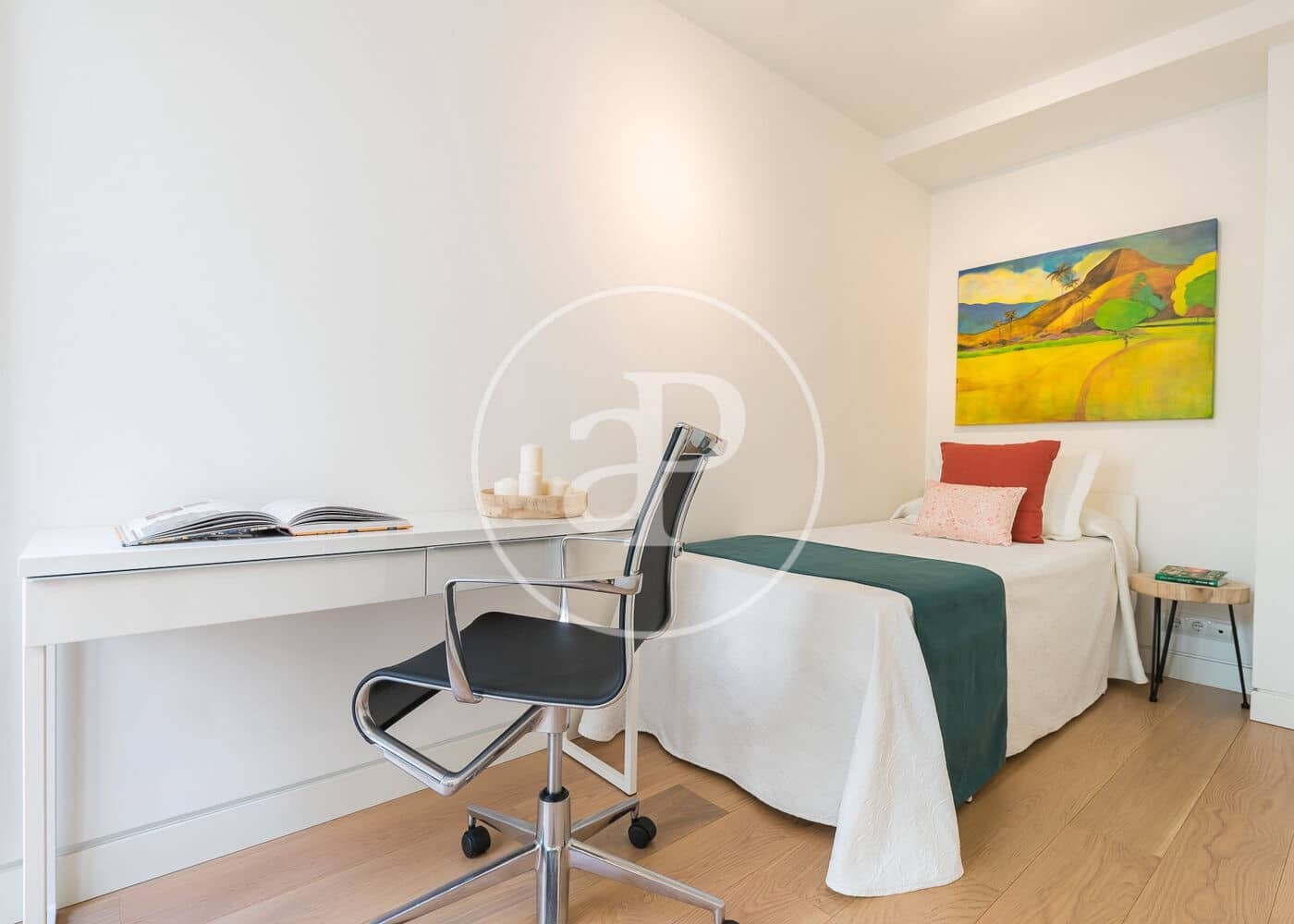 2 bedroom Apartment for rent in Madrid city - € 3,750 (Ref: 9415938)
