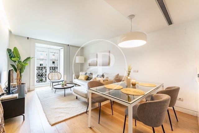 1 slaapkamer Appartement te huur in Almagro, Madrid stad - € 3.200 (Ref: 9415941)